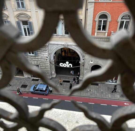 اتاق استاندارد سه تخته با بالکن, Genova Liberty