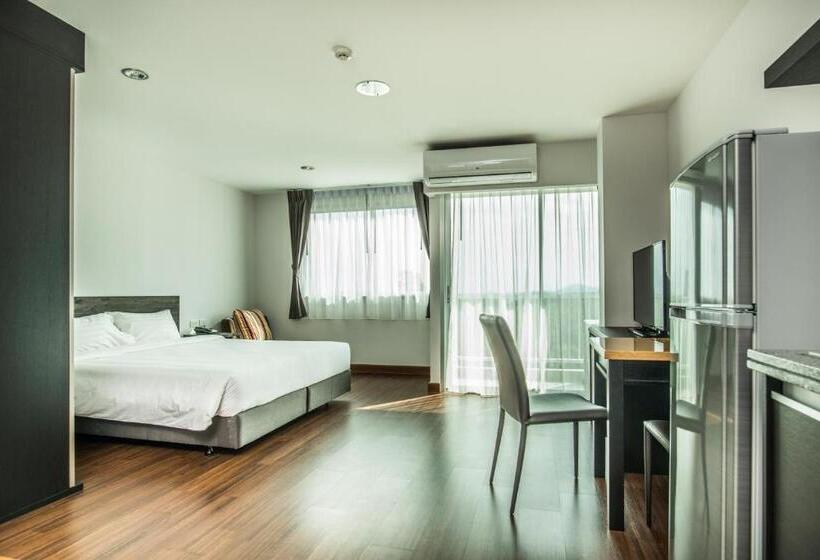 Quarto Deluxe, Winner Sriracha Serviced Apartment