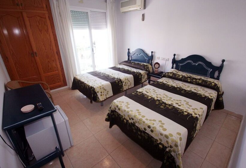 اتاق استاندارد, Hostal Sol Bahía San José