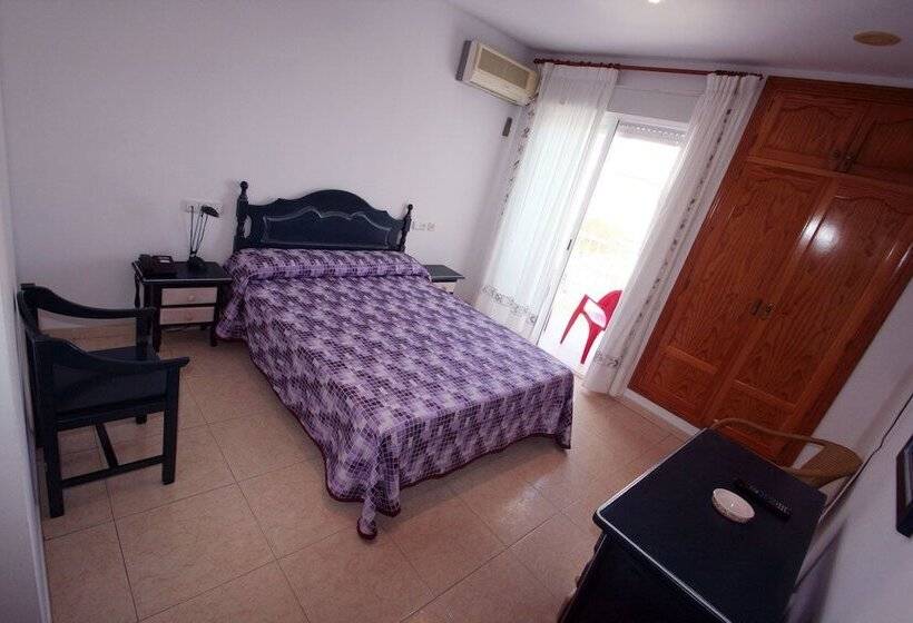 اتاق استاندارد, Hostal Sol Bahía San José