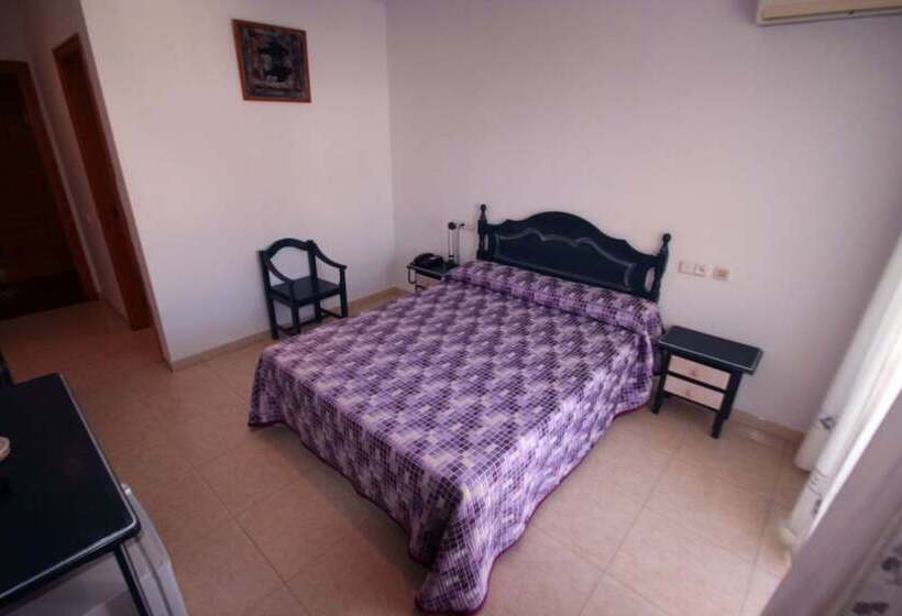 اتاق استاندارد, Hostal Sol Bahía San José