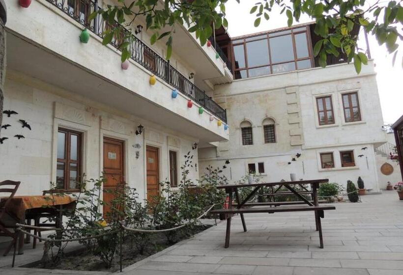 디럭스 주니어 스위트, Cappadocia Ozbek Stone House