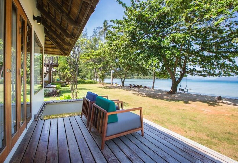 ویلای دلوکس 1 خوابه با چشم‌انداز دریا, Mira Montra Resort Koh Mak