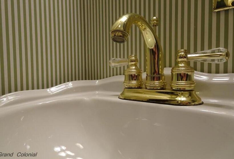 اتاق استاندارد, Grand Colonial Bed And Breakfast