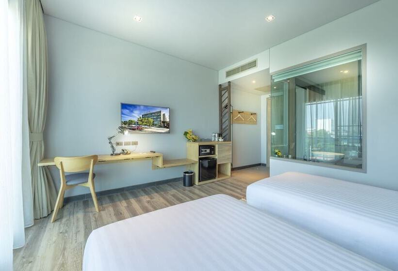 اتاق سوپریور, Aisana Hotel Korat