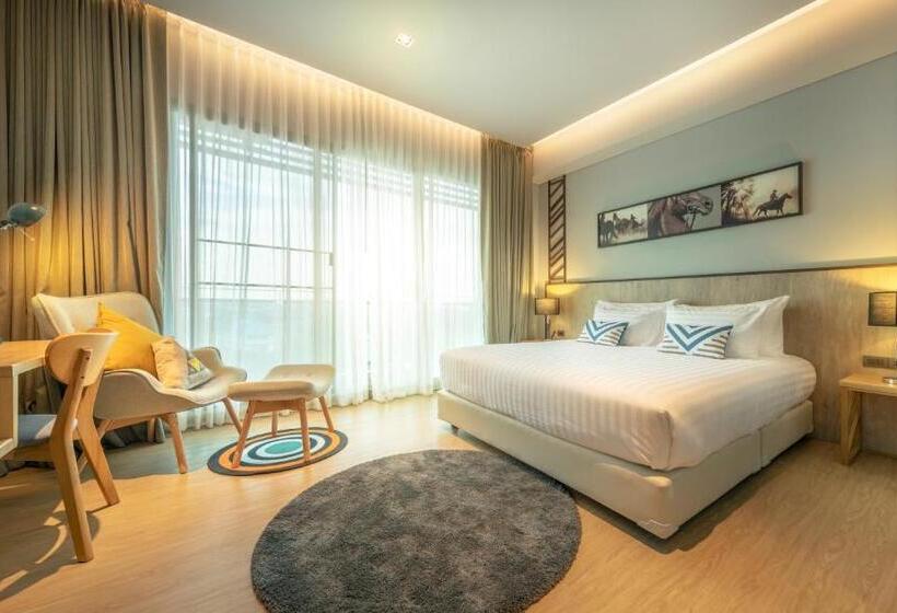 اتاق لوکس, Aisana Hotel Korat