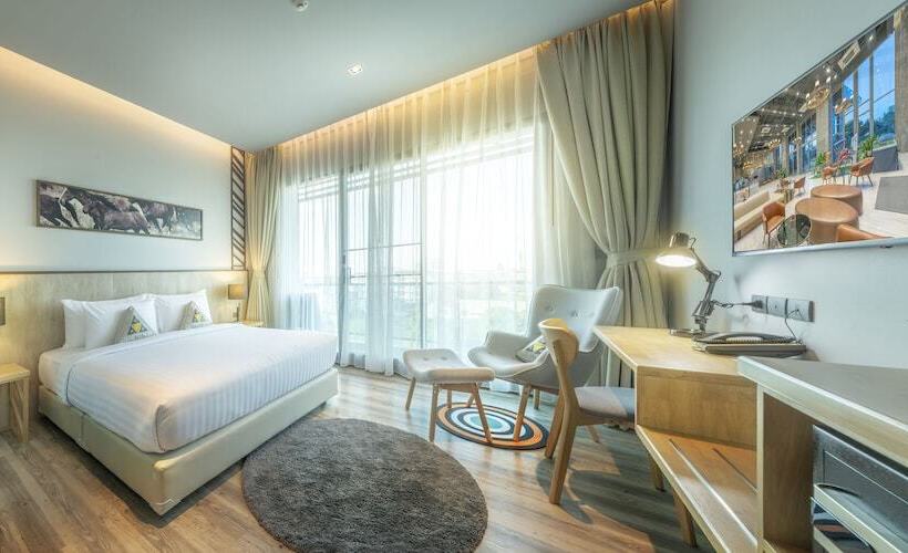 اتاق لوکس, Aisana Hotel Korat
