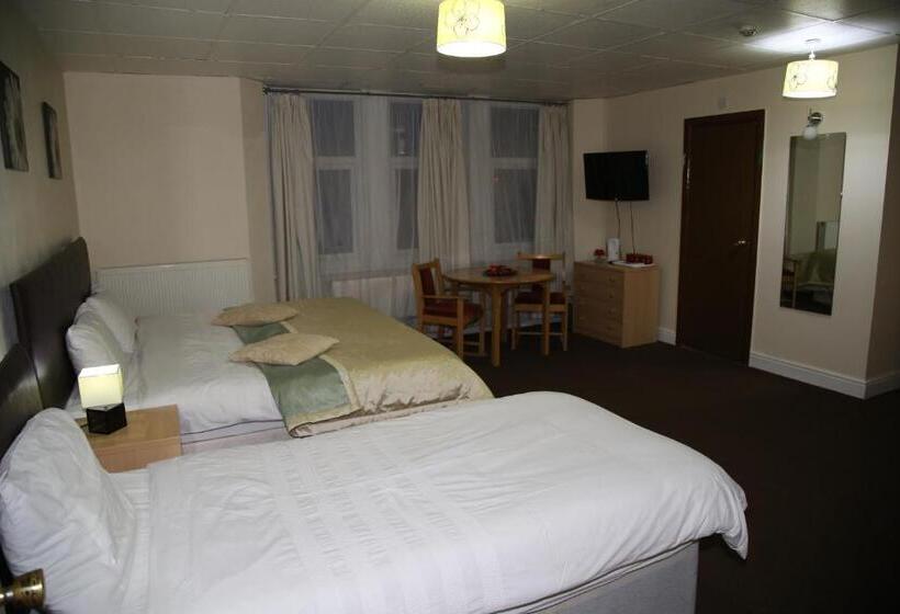 家庭工作室, A Gosport Inn