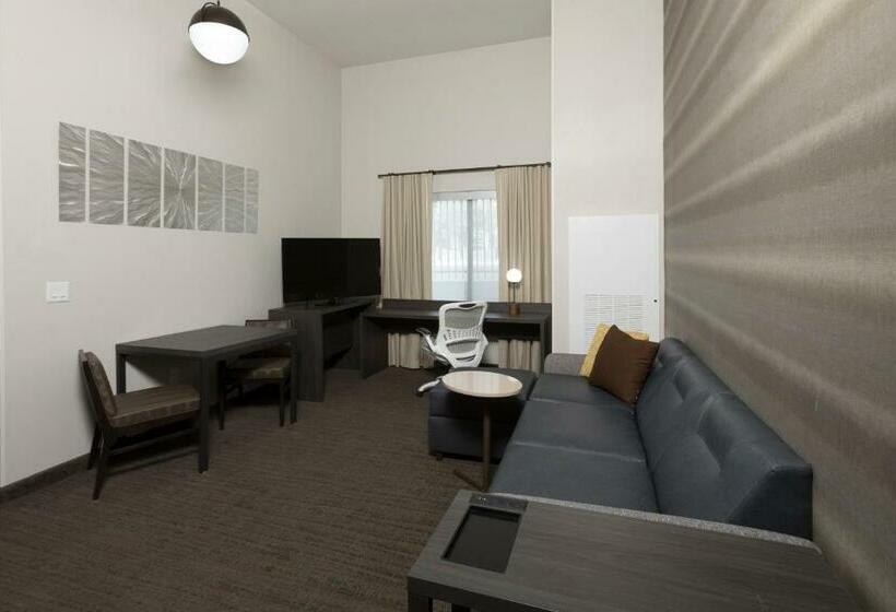 سوئیت با تخت بزرگ, Residence Inn By Marriott Tulsa Downtown