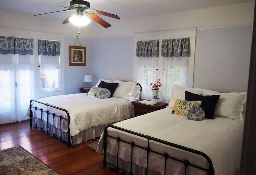 اتاق لوکس, Lady Geneva Bed & Breakfast