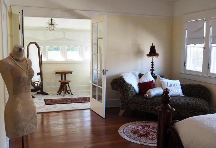 اتاق سوپریور, Lady Geneva Bed & Breakfast