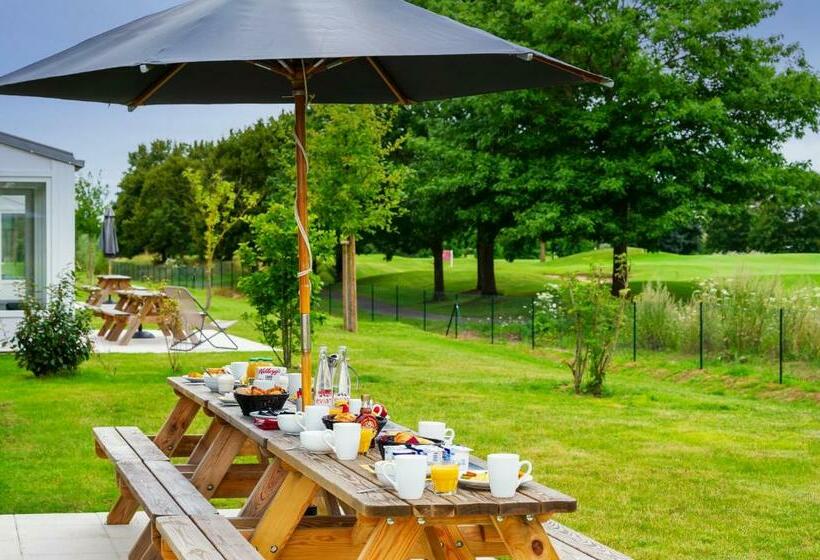 ویلای 4 خوابه, Staycity Aparthotels Near Disneyland Paris