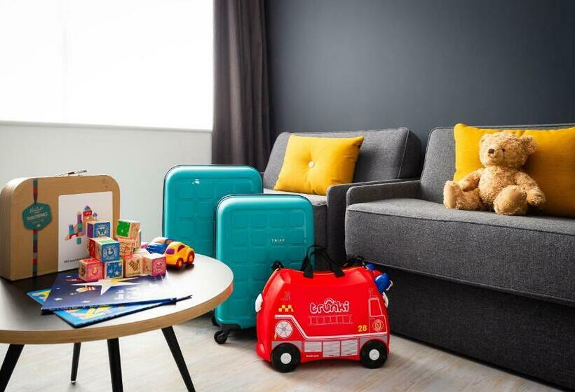 ویلای 4 خوابه, Staycity Aparthotels Near Disneyland Paris