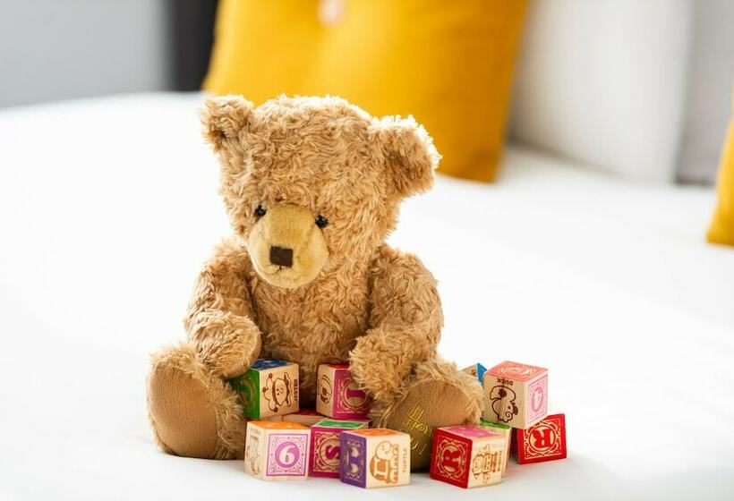 ویلای 4 خوابه, Staycity Aparthotels Near Disneyland Paris