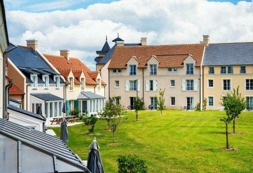ویلای 5 خوابه, Staycity Aparthotels Near Disneyland Paris