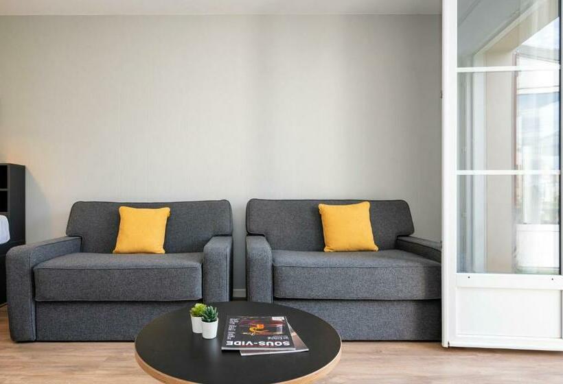 ویلای 5 خوابه, Staycity Aparthotels Near Disneyland Paris