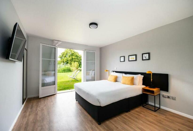 ویلای 5 خوابه, Staycity Aparthotels Near Disneyland Paris
