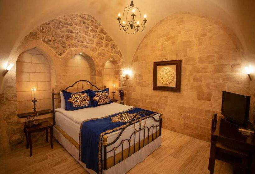 اتاق لوکس, Selçuklu Konağı