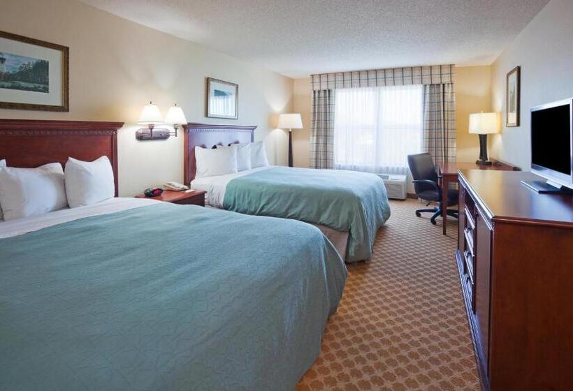 استودیوی لوکس, Independence Stay Hotel & Suites