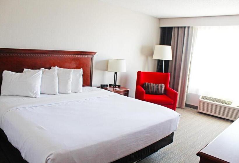 Deluxe Suite King Bed, Independence Stay Hotel & Suites