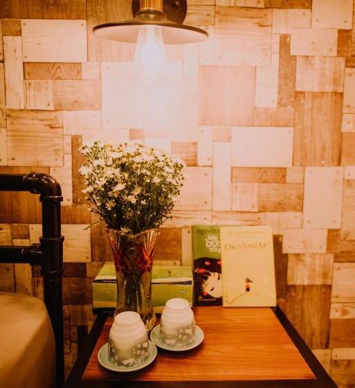 اتاق استاندارد با تخت بزرگ, Dalat Che House