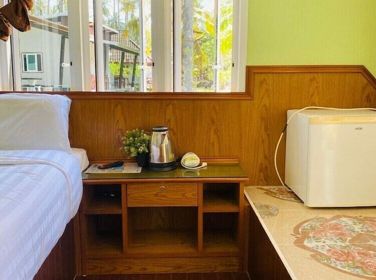 اتاق استاندارد, Koh Kood Far East Resort