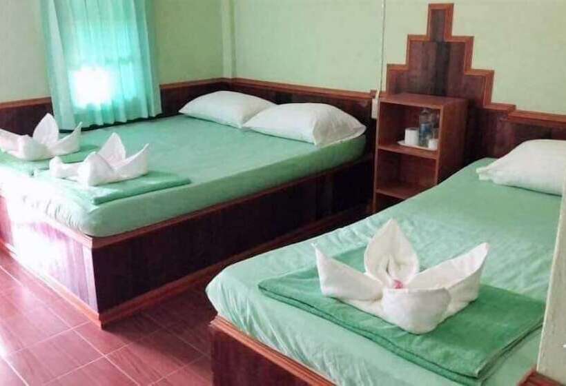 اتاق لوکس سه تخته, Koh Kood Far East Resort