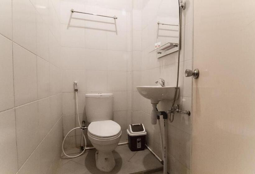 اتاق لوکس, Edotel Amanah Hotel Syariah By Oyo Rooms