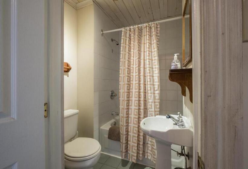 Номер Стандарт, Auberge Sauvignon