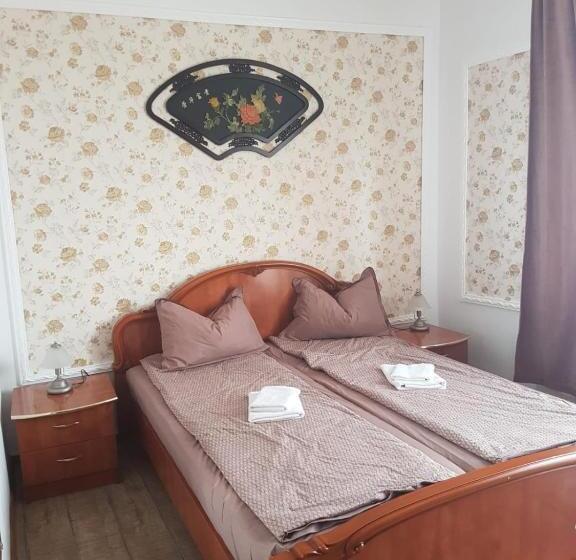 اتاق استاندارد با بالکن, Vila Fortuna Auri