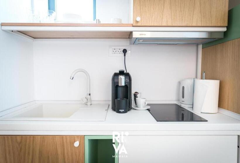 Люкс Кровать Кинг, Riva Mamaia Beach Apart