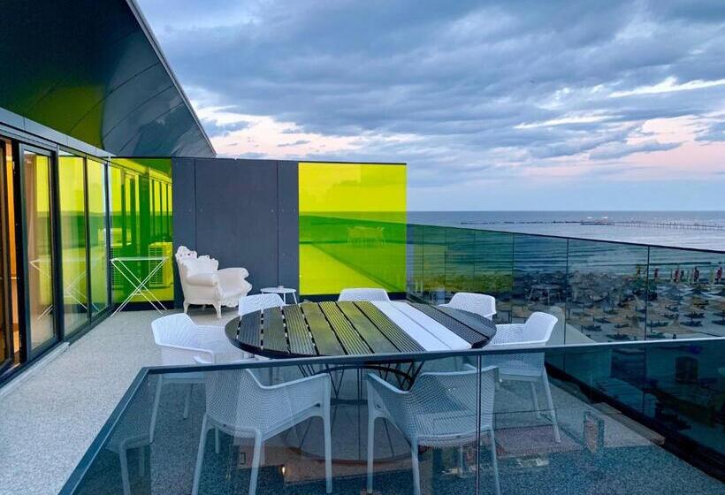 Президентский Люкс, Riva Mamaia Beach Apart