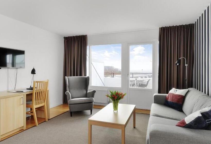 발코니가 있는 바다 전망 수피리어 룸, Strand Hotell Borgholm