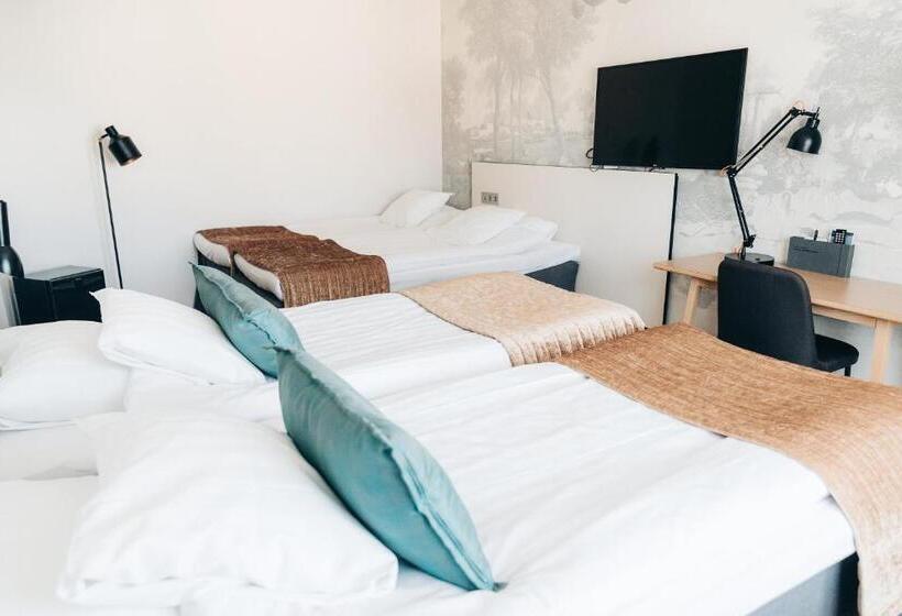 اتاق خانوادگی, Quality Hotel Ekoxen
