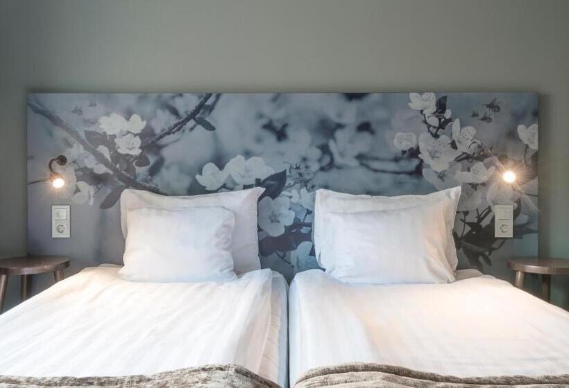 اتاق خانوادگی, Quality Hotel Ekoxen