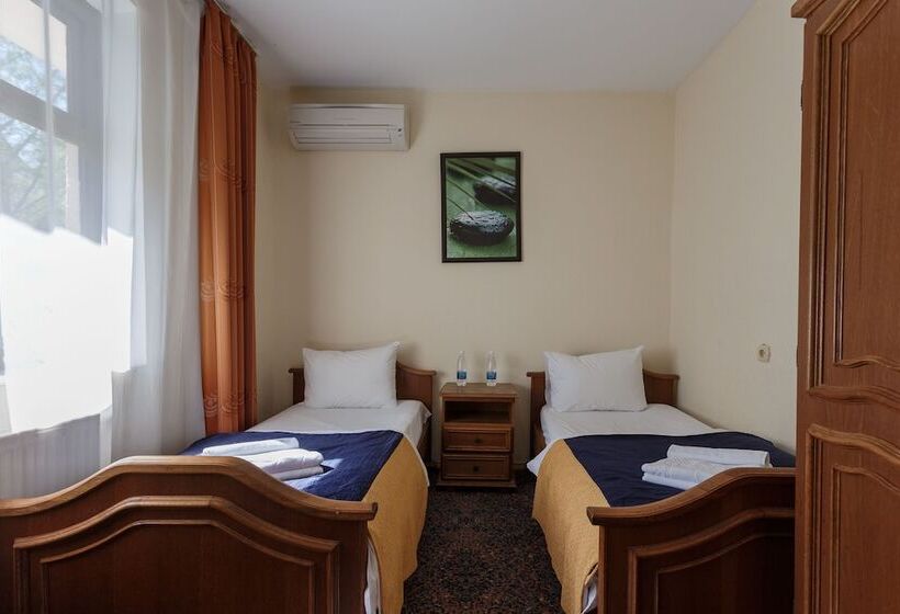 חדר משפחתי, Russky Dom Divny 43°39° Spa