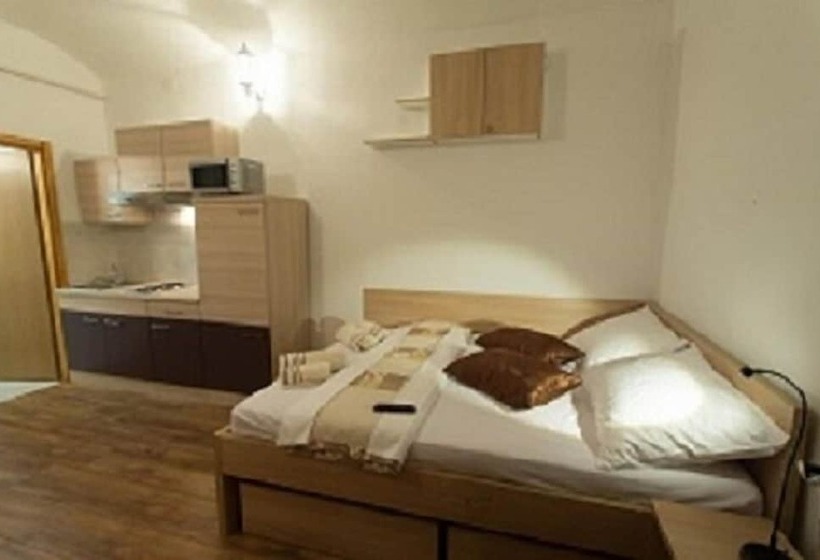 استودیوی استاندارد, Guesthouse Bed 4 You