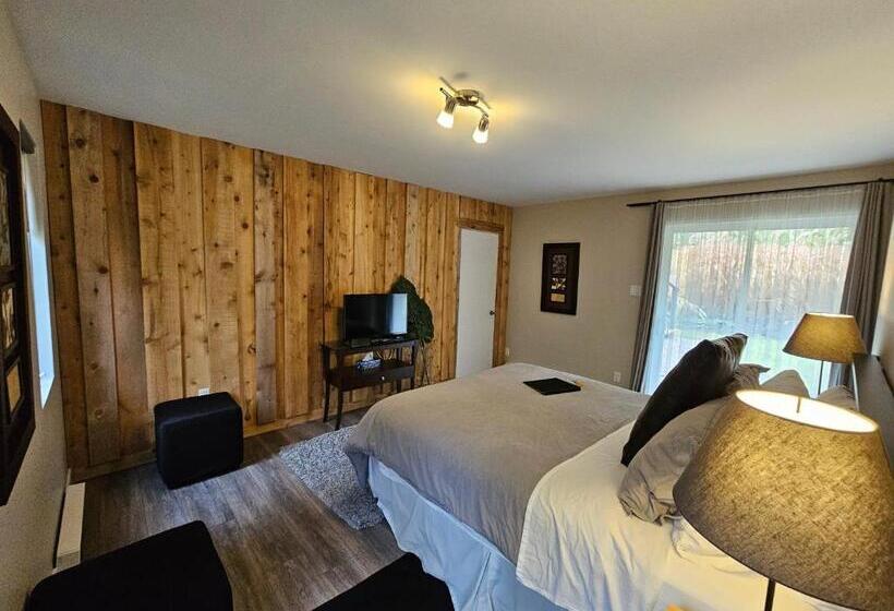 غرفة ديلوكس, Le Den De Tremblant