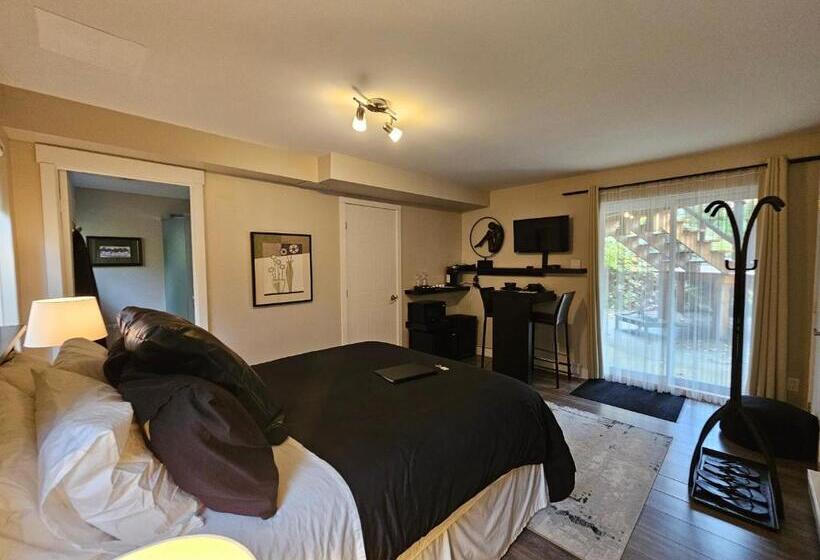 غرفة قياسية, Le Den De Tremblant