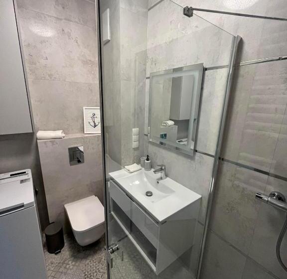 سوییت اجرایی, Sleepy3city Apartments Batorego 9