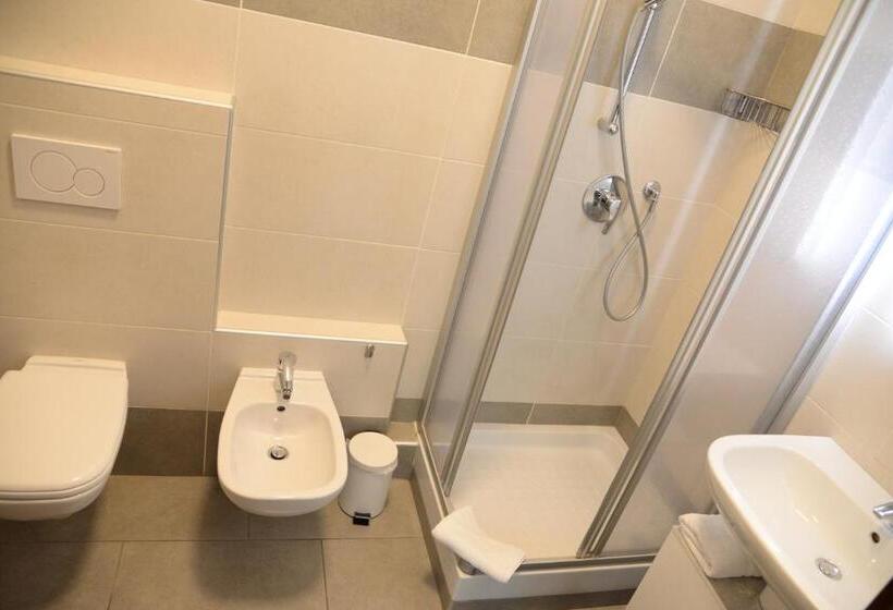 آپارتمان لوکس 1 خوابه, B&b Trento   Only Self Check In