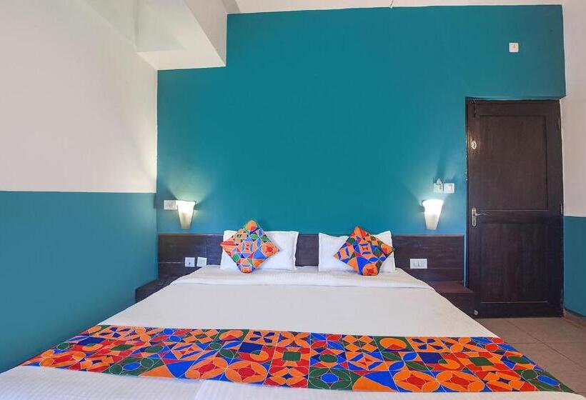 اتاق لوکس, Fabexpress Paradise Inn Panaji