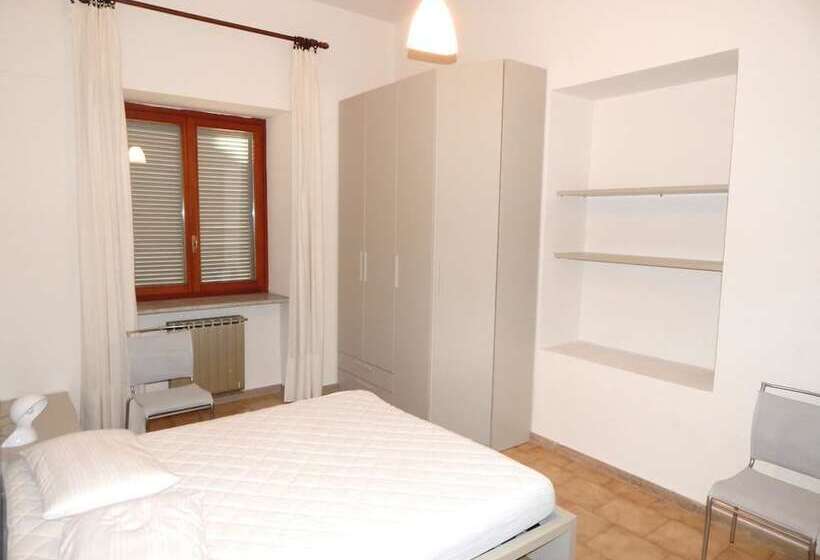 آپارتمان 1 خوابه, Residence Europa Unita