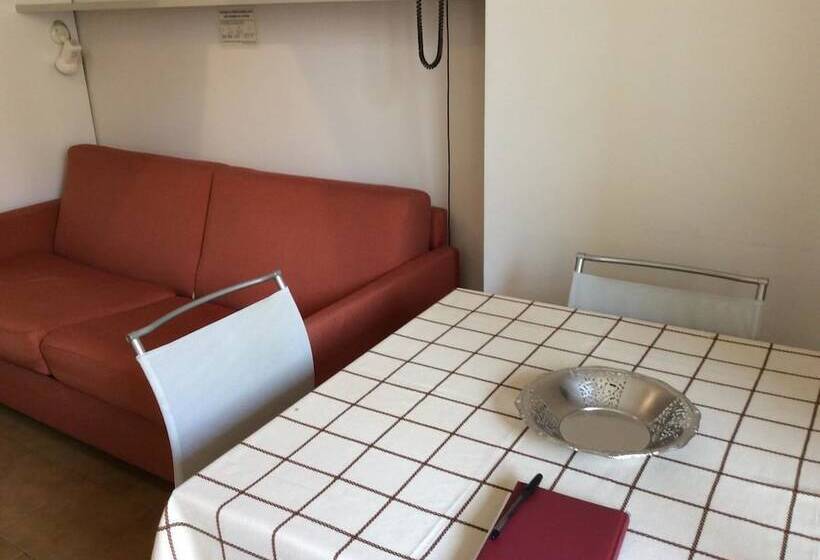 آپارتمان 1 خوابه, Residence Europa Unita