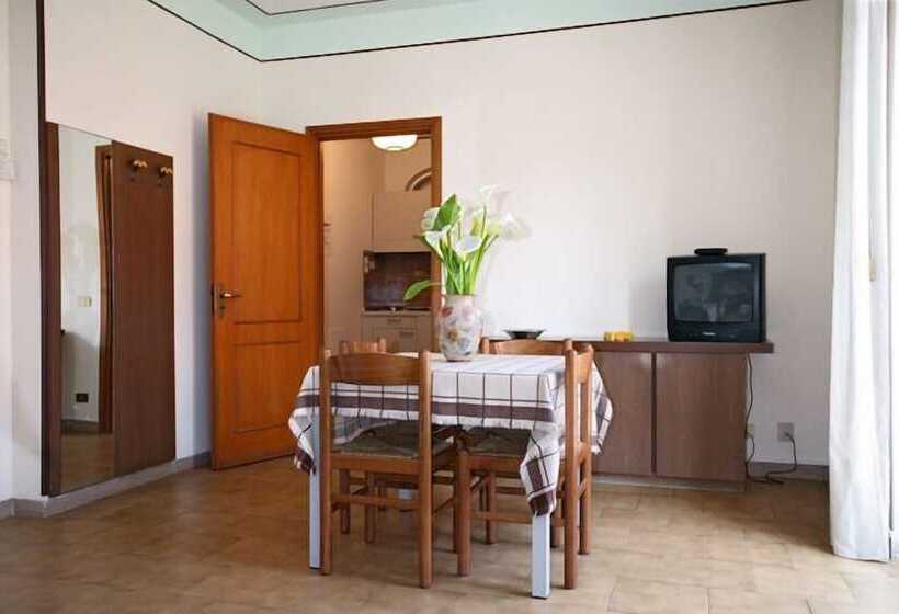 آپارتمان 1 خوابه, Residence Europa Unita