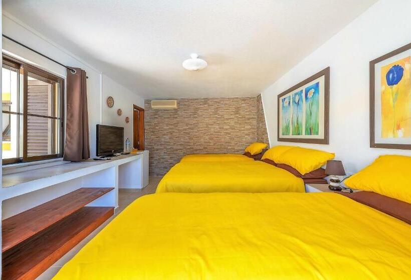 Четырехместный Номер Стандарт, Casa Dos Ninos