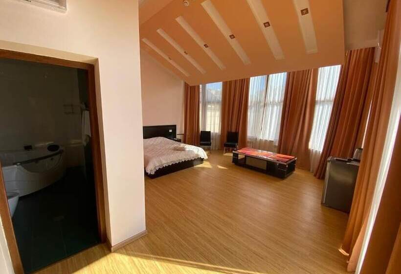 اتاق استاندارد, Grand Hills