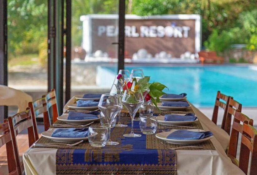 سوییت با چشم‌انداز دریا, Pearl Beach Resort & Spa