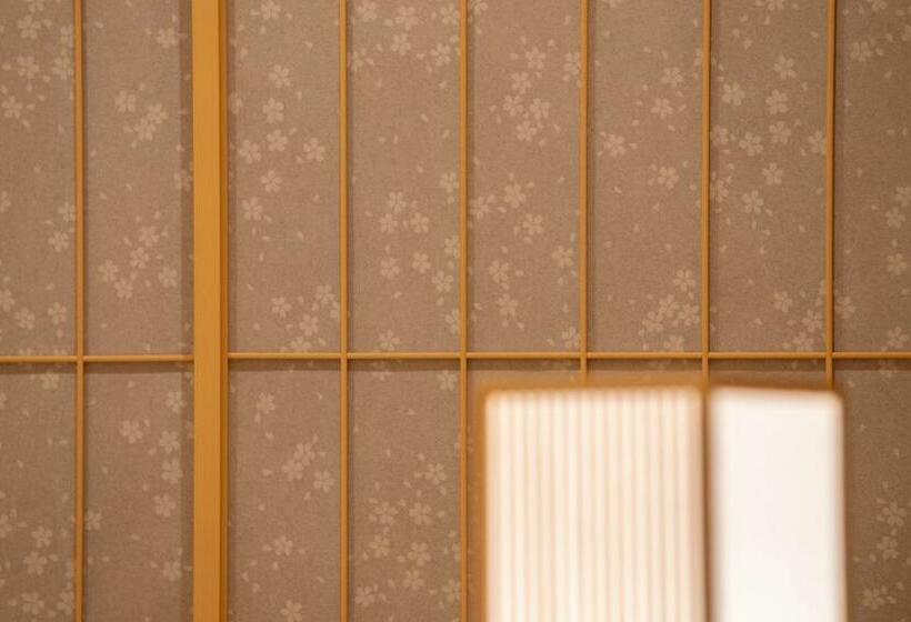 Quarto Familiar, Karaksa Hotel Tokyo Station