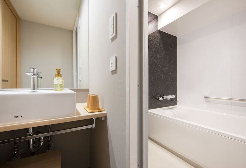 Quarto Familiar, Karaksa Hotel Tokyo Station